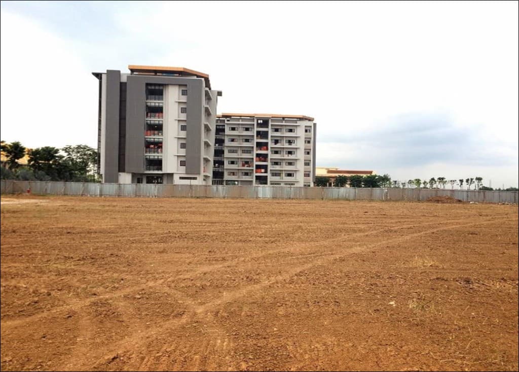 University building construction photo 35