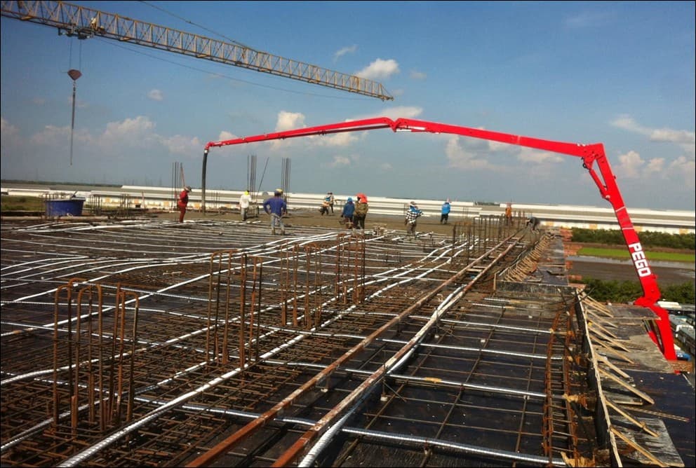 University building construction photo 41