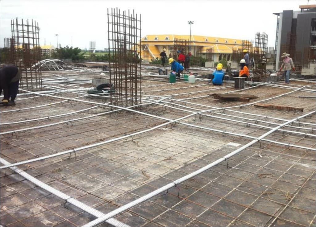 University building construction photo 48