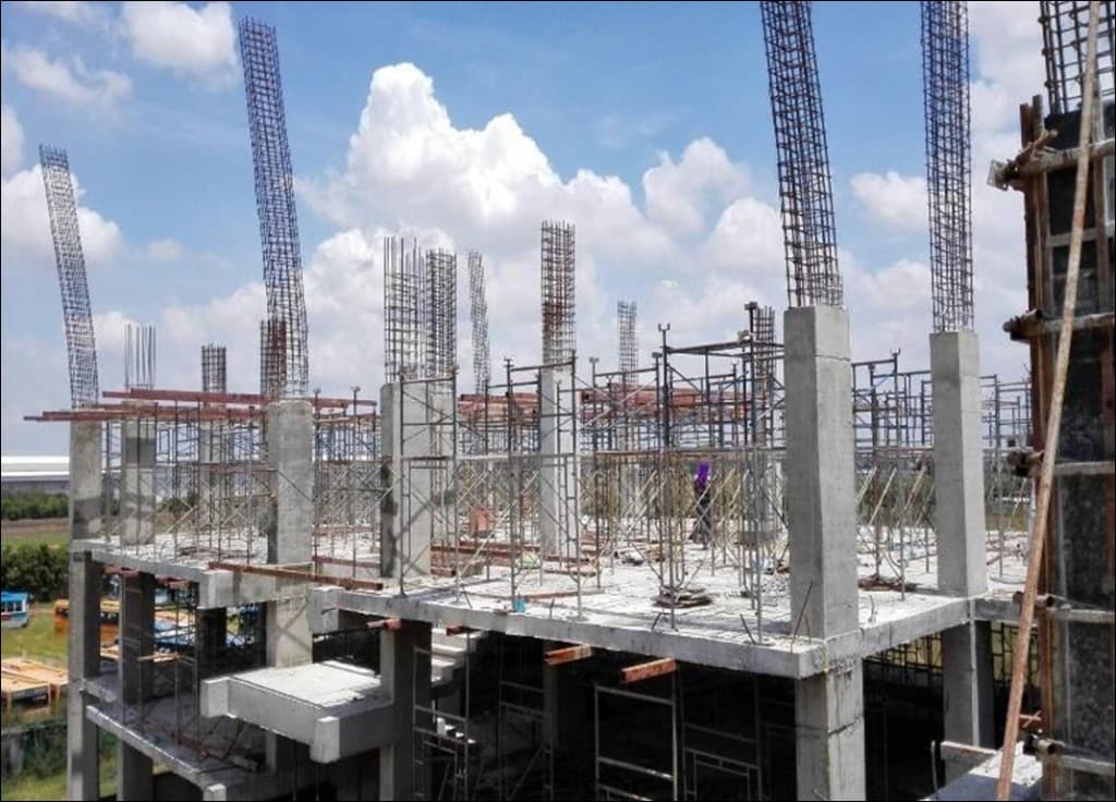 University building construction photo 50