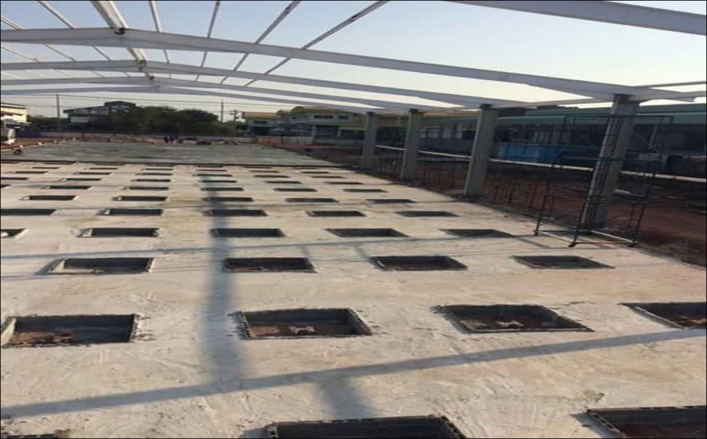 Warehouse structure progress photo